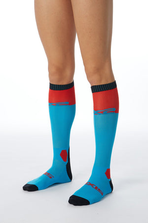 Lightweight knee-high protective socks