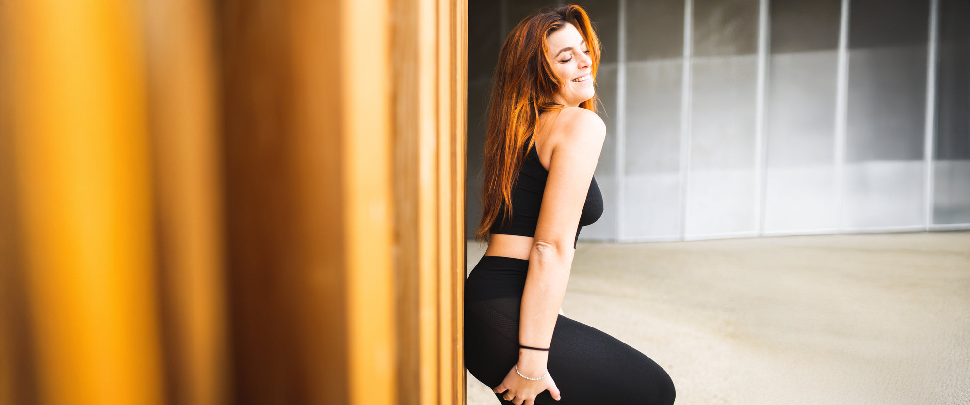 Bianca_Underwear_F_4S_shooting_landscape.jpg (2000×836)