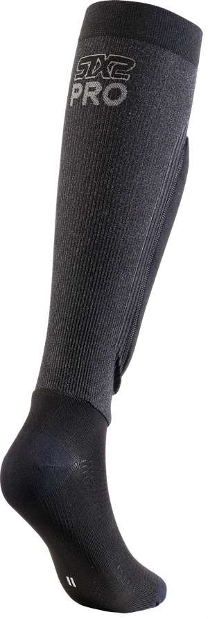 Technical socks with removable shin protection