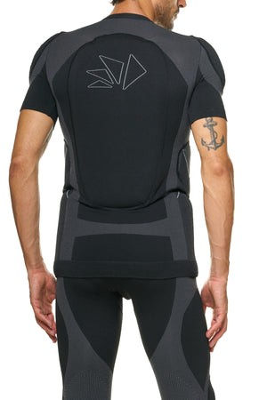 Short-sleeve motorcycle base layer with removable protectors