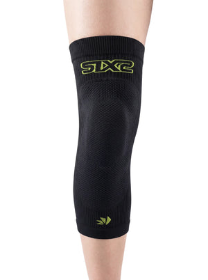 Technical knee guards with removable protections