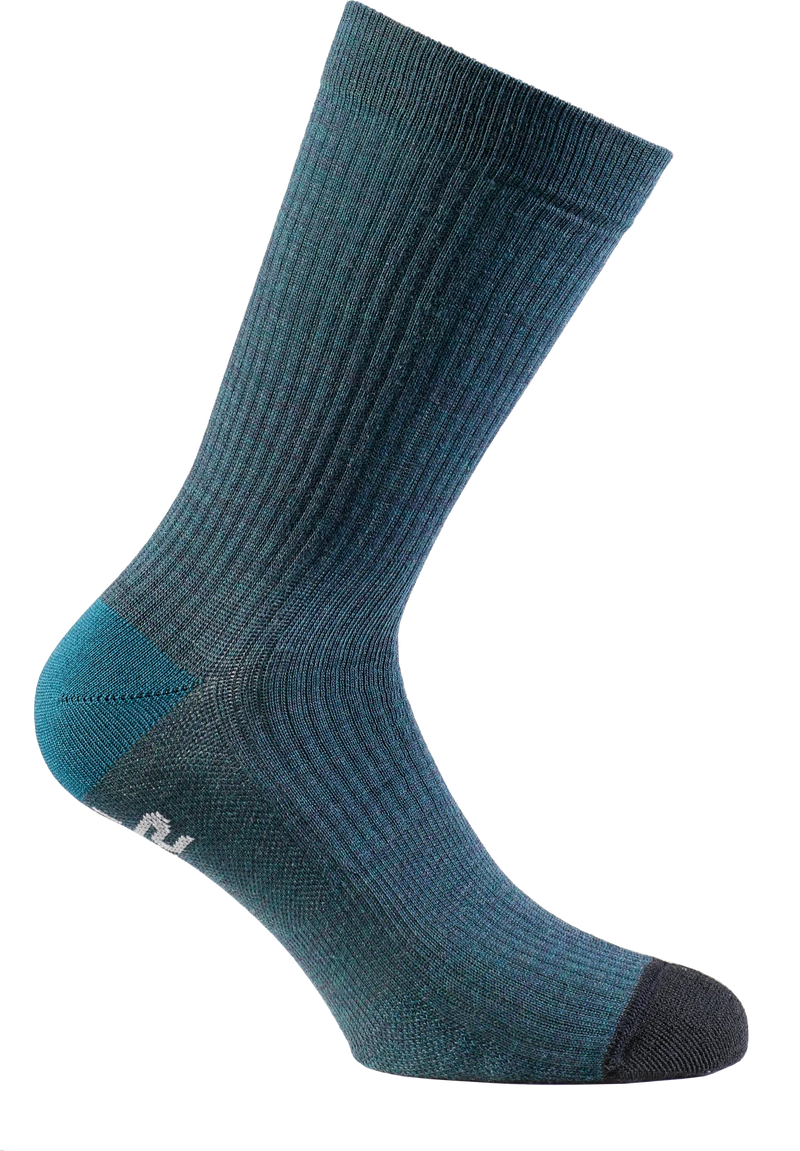 Merino mid-cut socks with bioceramic toe