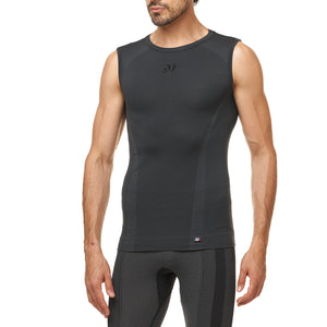 4-season sleeveless base layer